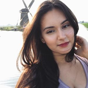 Meet your Posher, Saba